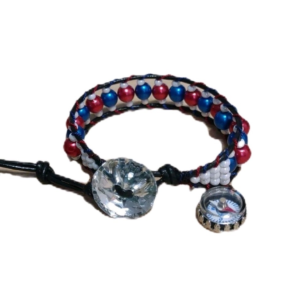 Red White and Blue Single Wrap Beaded Leather Bracelet with Compass Charm